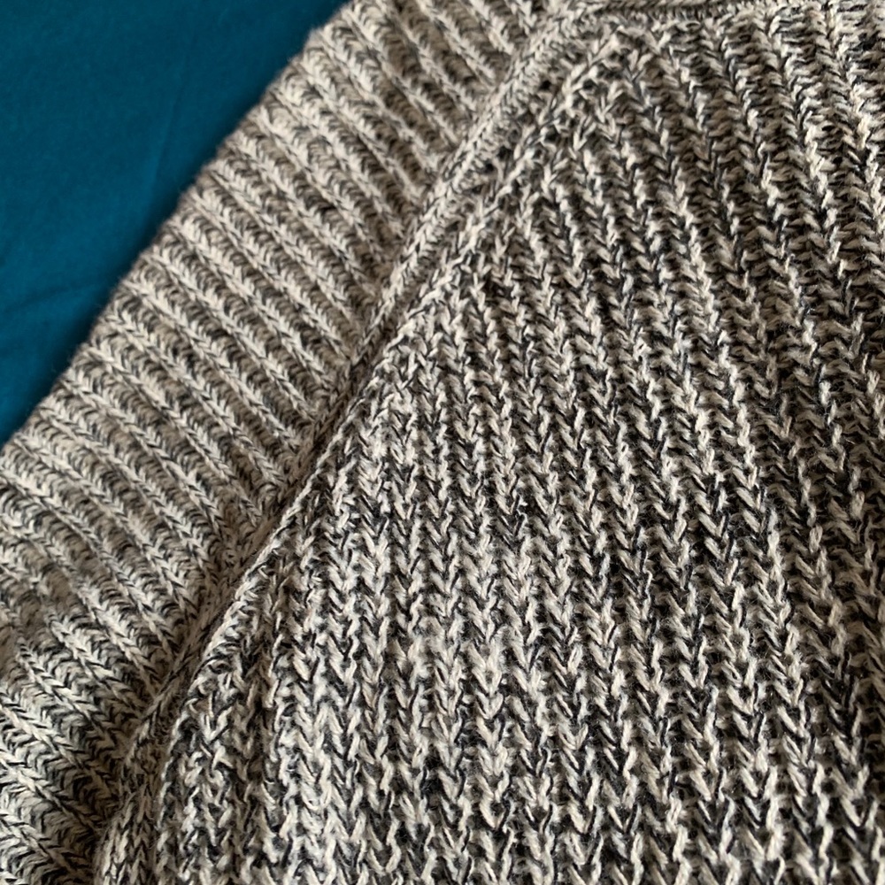 Design Lab Tunic - Picture 7 of 7